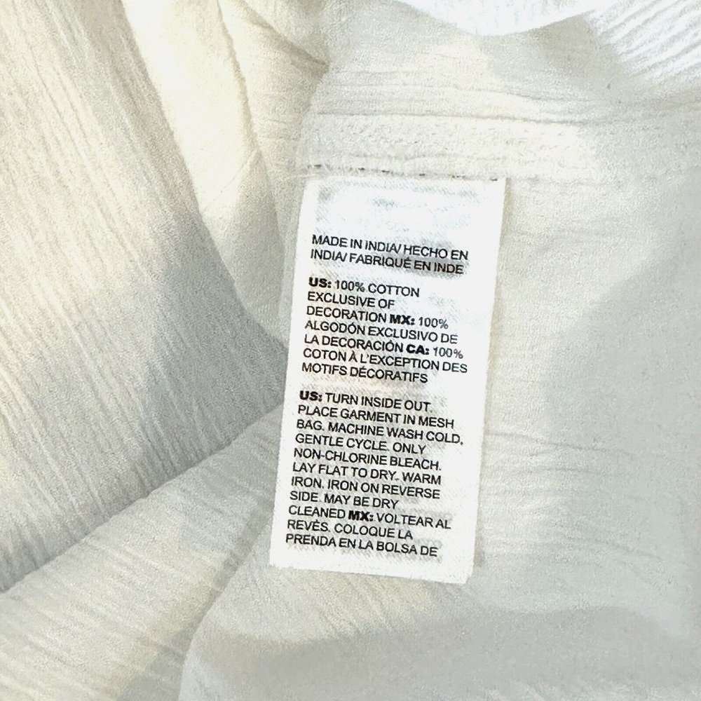 Chico's White Blouse with Neckline Embroidered with Gray Beading Size XL - Picture 8 of 12